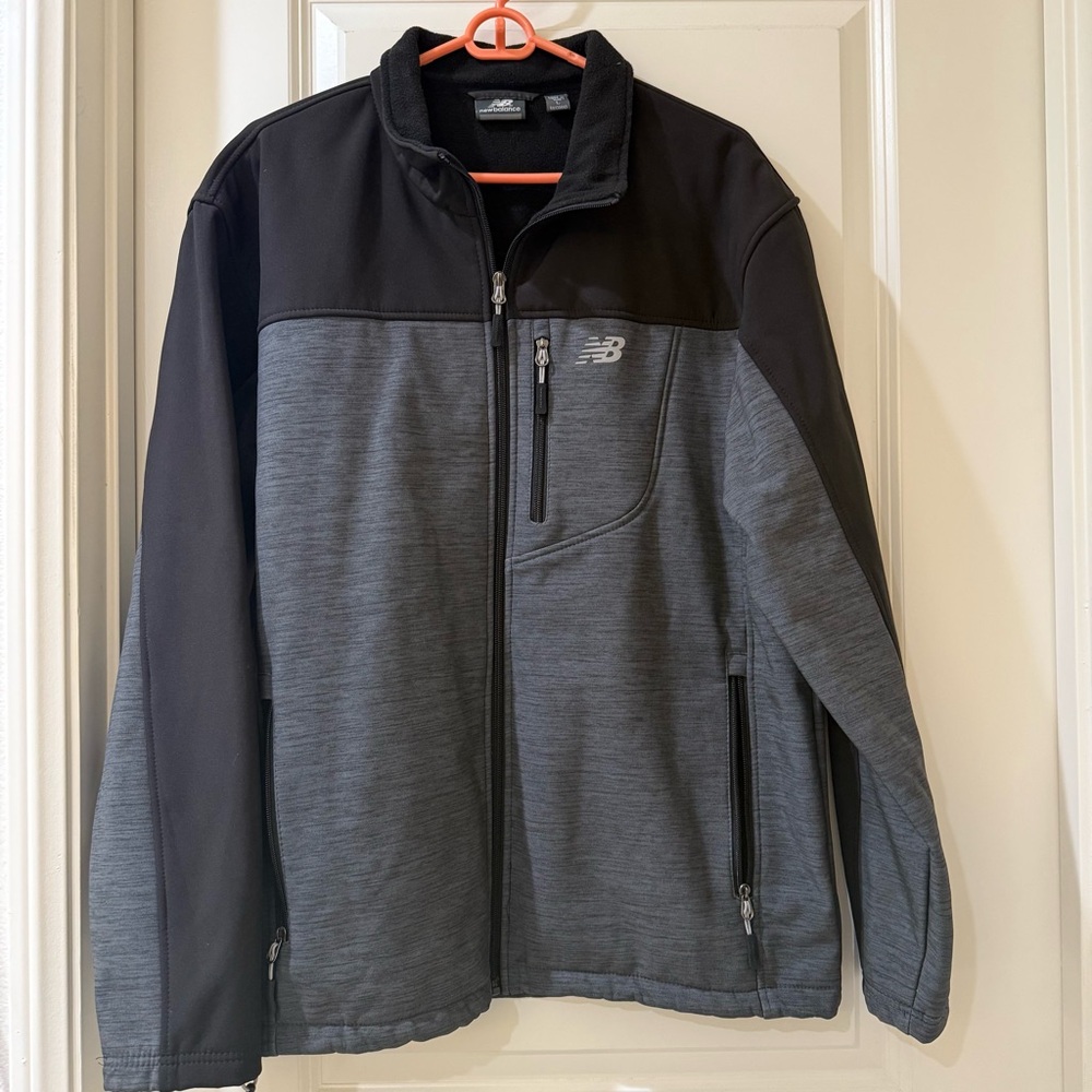 New Balance Men's Performance Jacket in Black and Gray